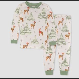 NWT Burt’s Bees holiday Pjs